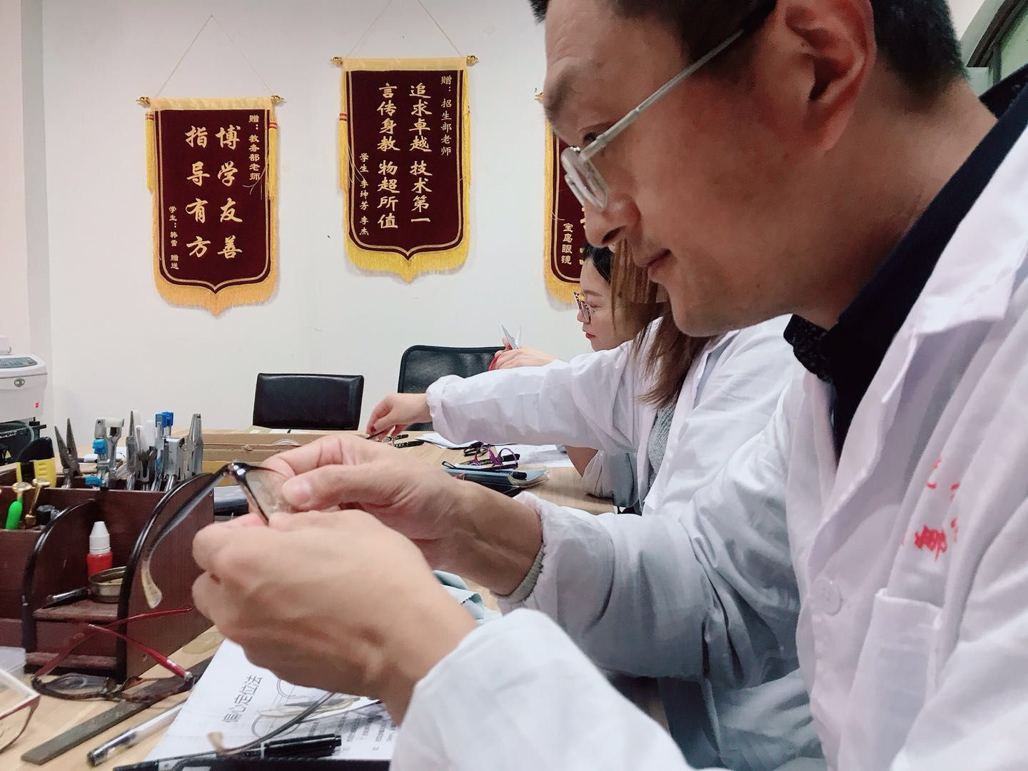 验光师培训学校，正真视光学院