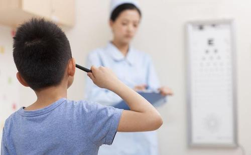 验光师培训学校，正真视光学院，验光师培训