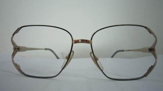 验光师培训学校，正真视光学院