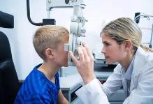 角膜接触镜的周边弧区及厚度