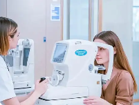 济南眼镜培训的老师分享三焦眼镜的明视范围和焦外区