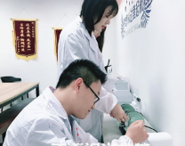 济南验光配镜培训学校分享色盲出现的条件和遗传规律